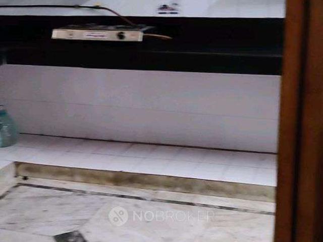 Flat for rent in Central Delhi, Deri