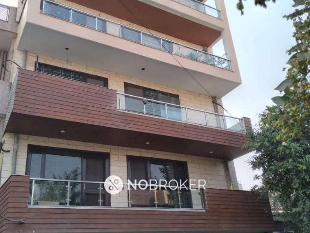 Flat for rent in Hariana