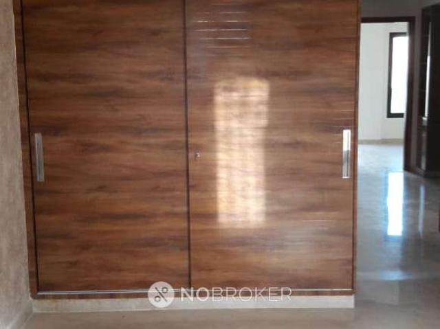 Flat for rent in West Delhi, Deri