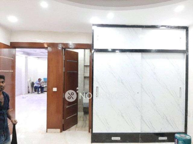 Flat for rent in North West Delhi, Deri