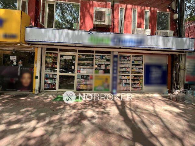 Flat for rent in South Delhi, Deri