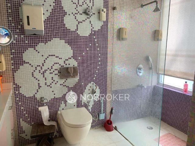 Flat for rent in South Delhi, Deri
