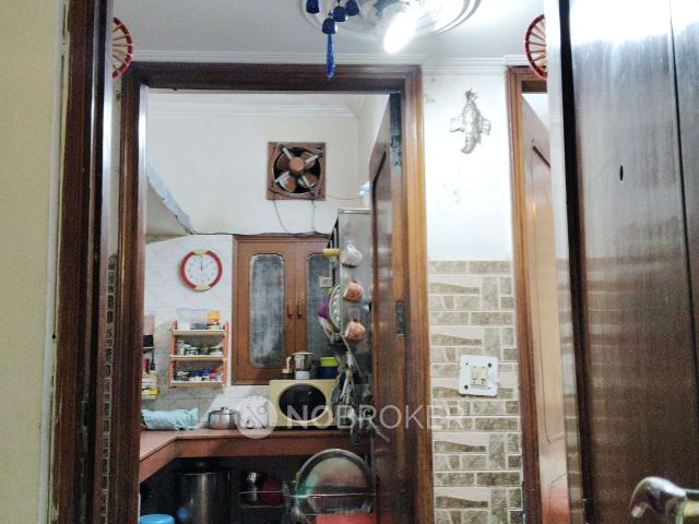 Flat for rent in South Delhi, Deri