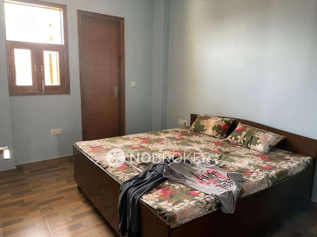 Flat for rent in Hariana