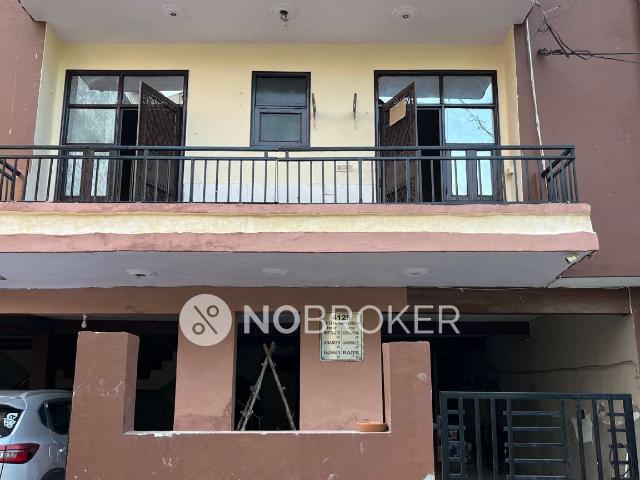 Flat for rent in Hariana