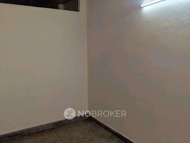 Flat for rent in Mamura, Noida