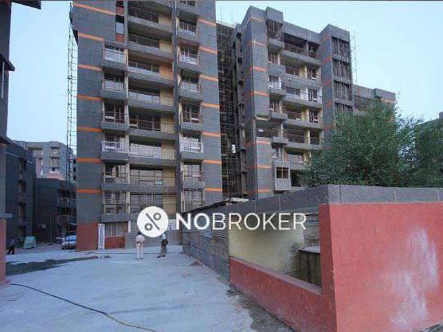 Flat for rent in Hariana