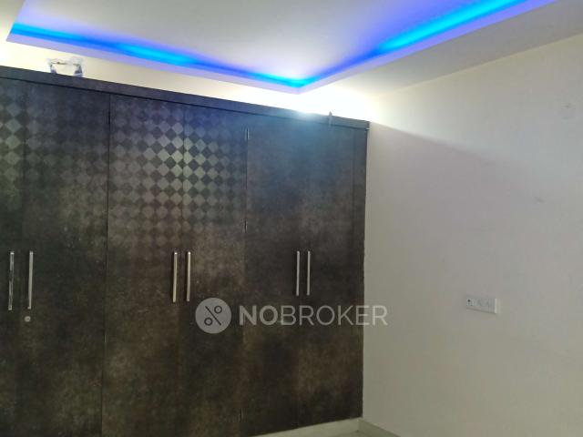 Flat for rent in South West Delhi, Deri