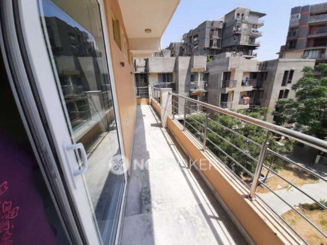 Flat for rent in South Delhi, Deri