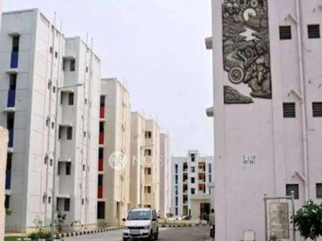 Flat for rent in Deri