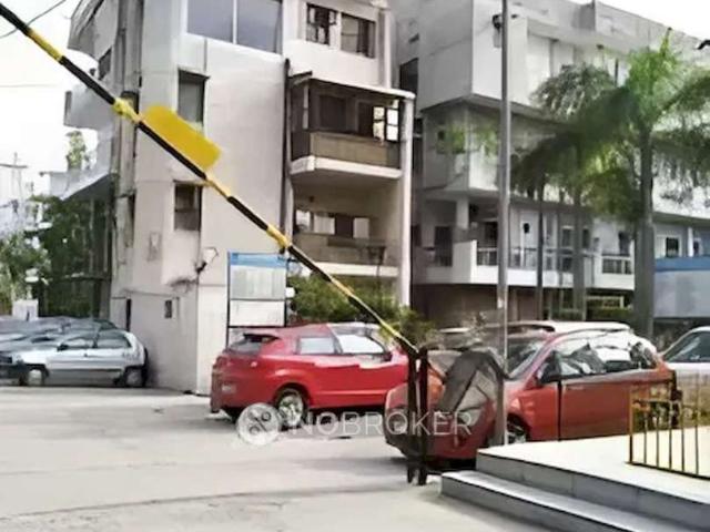 Flat for rent in West Delhi, Deri