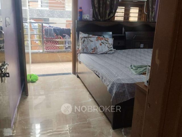 Flat for sale in South West Delhi, Deri