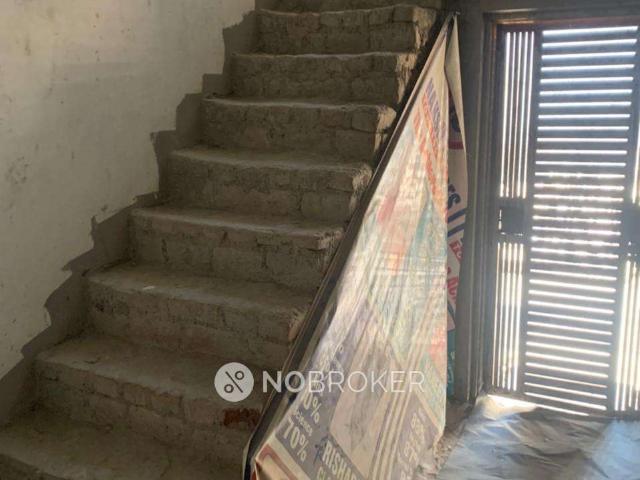 Flat for sale in Central Delhi, Deri