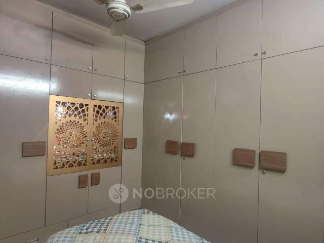 Flat for sale in South Delhi, Deri