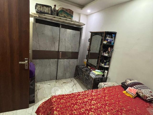 Flat for sale in Rohini, Delhi