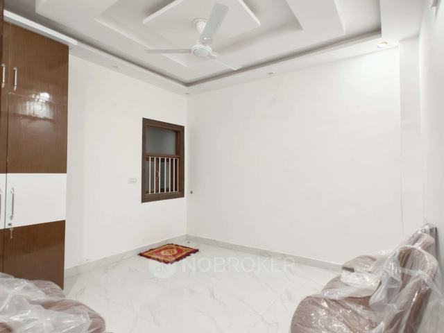 Property for sale in West Delhi, Deri