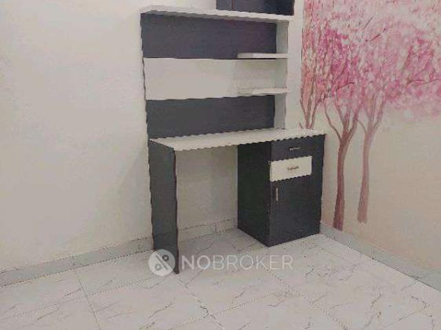 Property for sale in West Delhi, Deri