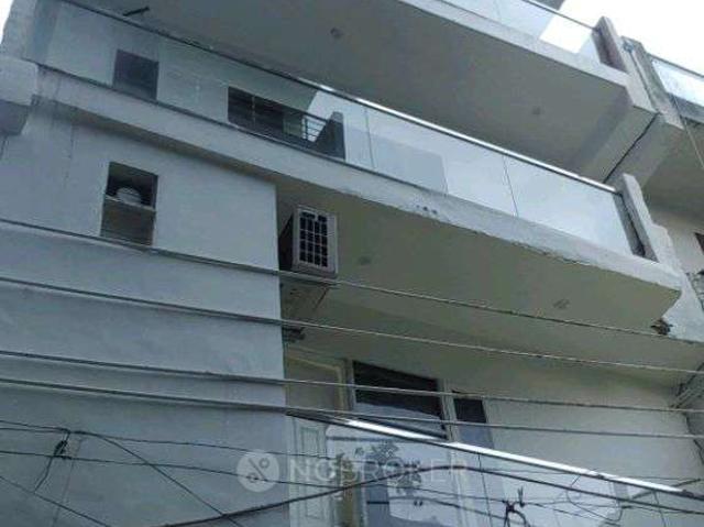 Property for sale in Deri