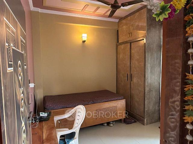 Flat for sale in East Delhi, Deri