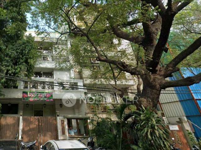 Flat for sale in Deri