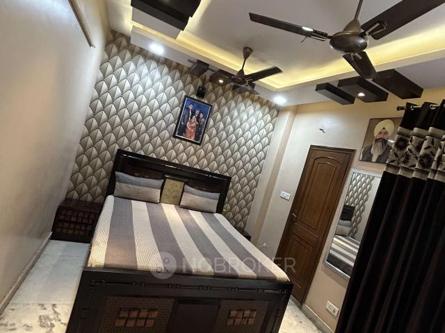 Property for sale in Central Delhi, Deri
