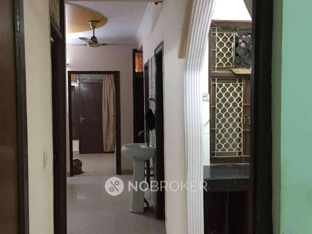 Flat for sale in East Delhi, Deri