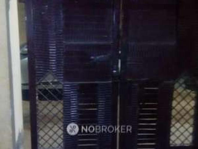 Flat for sale in South West Delhi, Deri