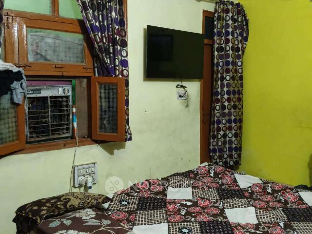 Property for sale in South West Delhi, Deri