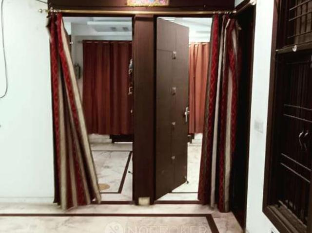 Property for sale in South West Delhi, Deri