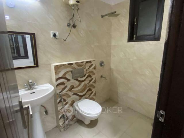 Flat for sale in South Delhi, Deri