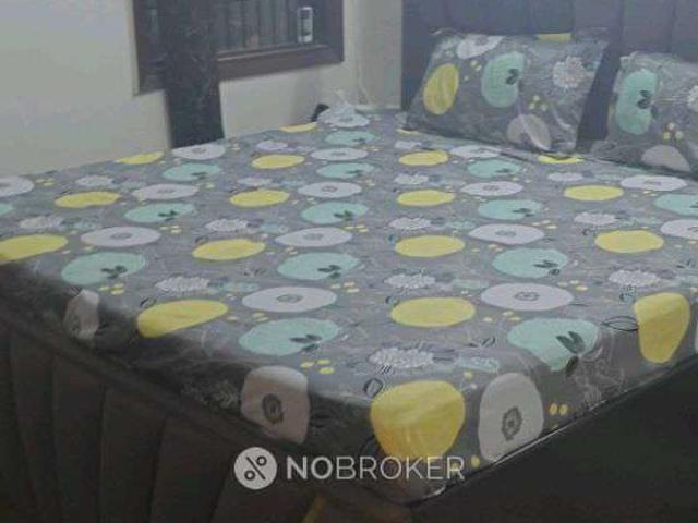 Flat for sale in Mahipalpur, Delhi