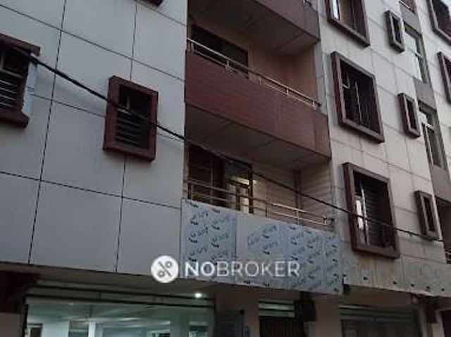 Flat for sale in West Delhi, Deri