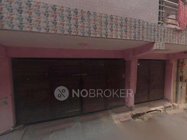 Flat for sale in West Delhi, Deri