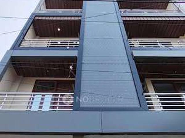 Flat for sale in Mohan Garden, Delhi