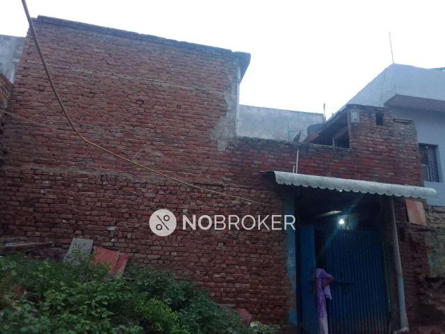 Flat for sale in West Delhi, Deri