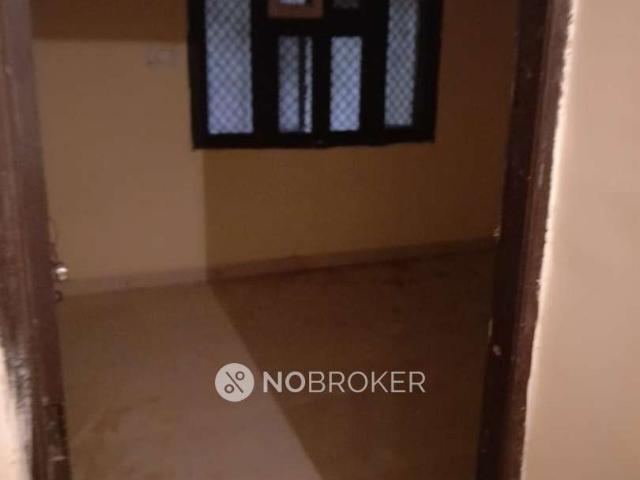 Flat for sale in South West Delhi, Deri
