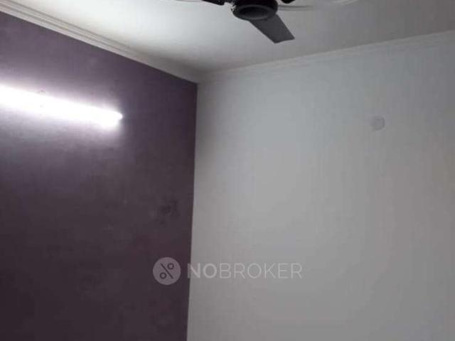 Flat for sale in West Delhi, Deri