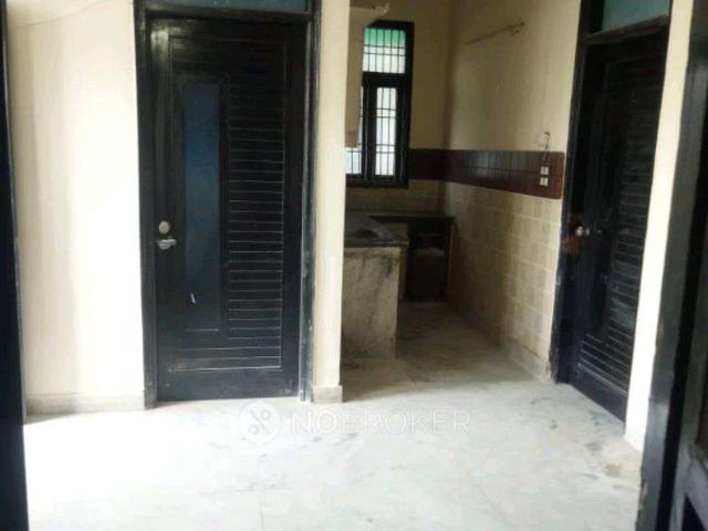 Flat for sale in North West Delhi, Deri
