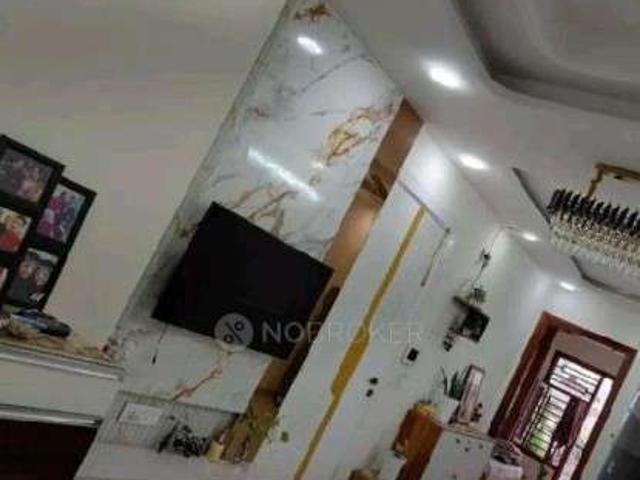 Flat for sale in South West Delhi, Deri