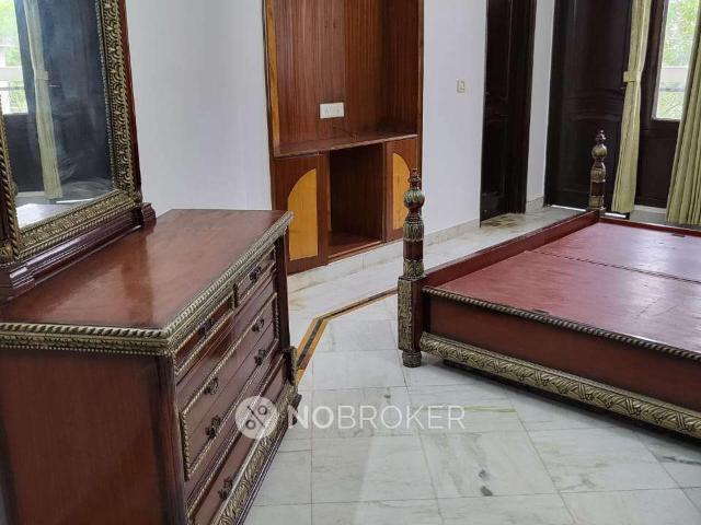 Flat for sale in Deri