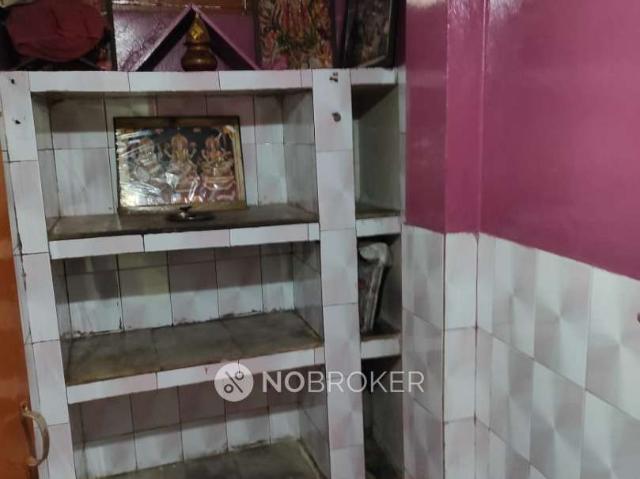 Flat for sale in East Delhi, Deri