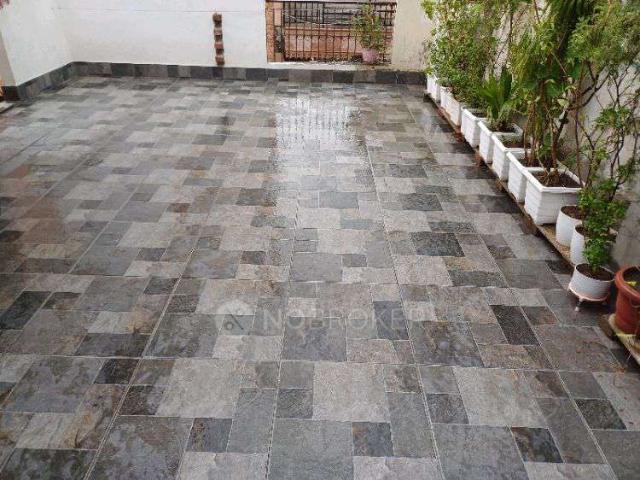 Property for sale in Indraprastha Extension, Delhi