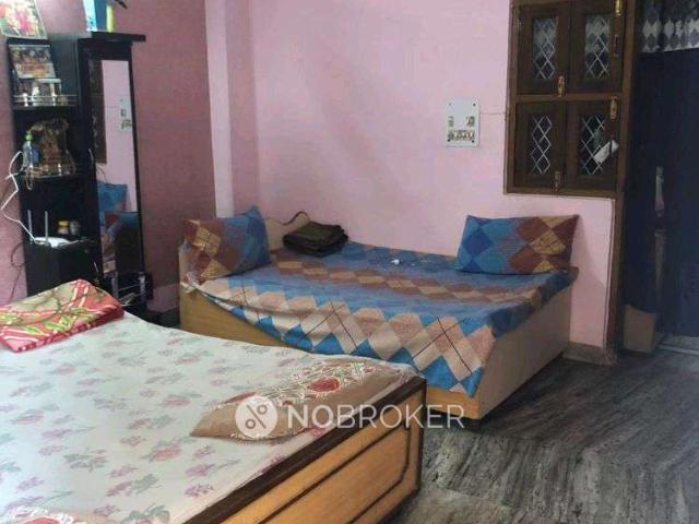 Flat for sale in South Delhi, Deri