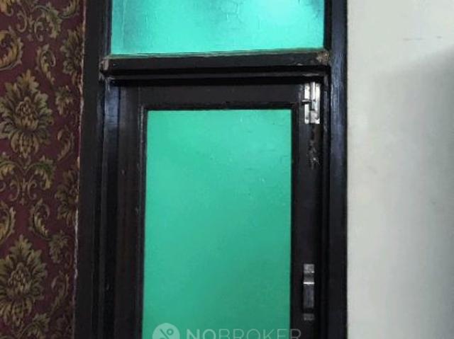 Flat for sale in West Delhi, Deri