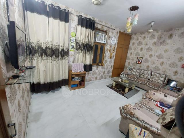 Property for sale in West Delhi, Deri