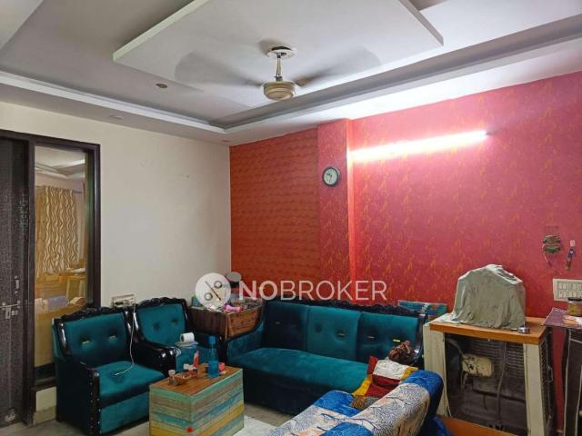 Flat for sale in West Delhi, Deri