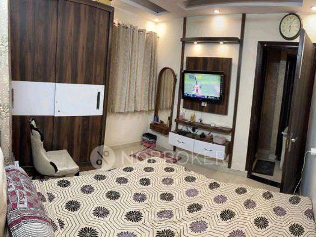 Property for sale in West Delhi, Deri