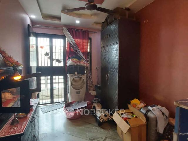 Property for sale in West Delhi, Deri