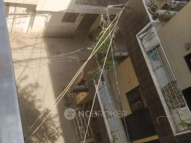 Property for sale in West Delhi, Deri
