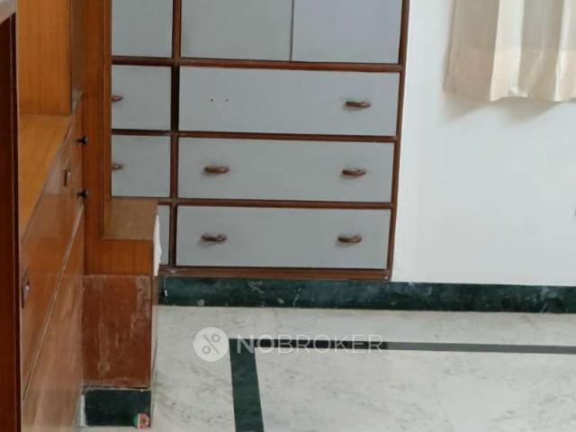 Flat for sale in Deri